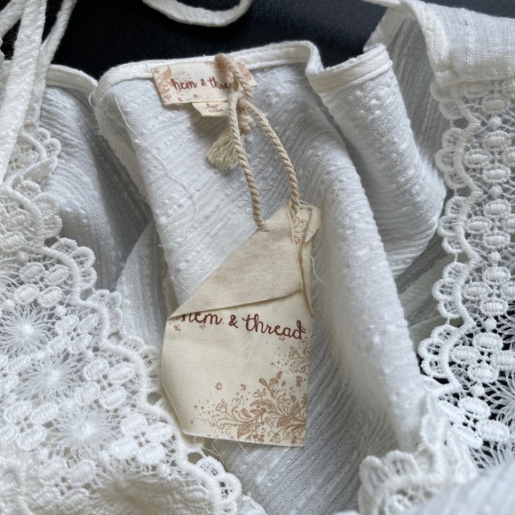 Hem & Thread White Babydoll Dress with Lace Trim Detail - Size Large - NWT - Picture 4 of 6